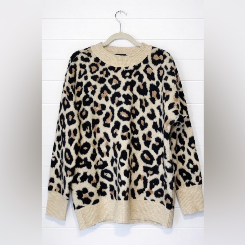 Vince Camuto Beige and Black Leopard Sweater